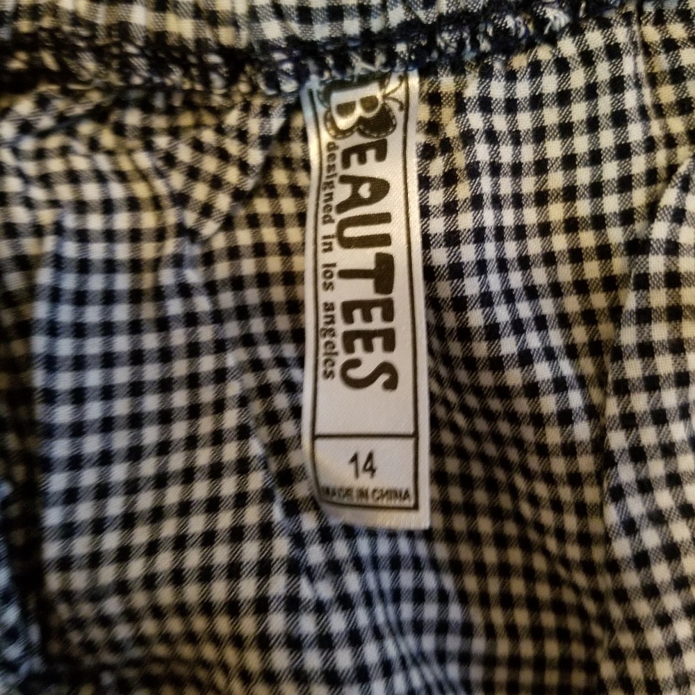 Beautees

Gingham Maxi Romper - Picture 5 of 5